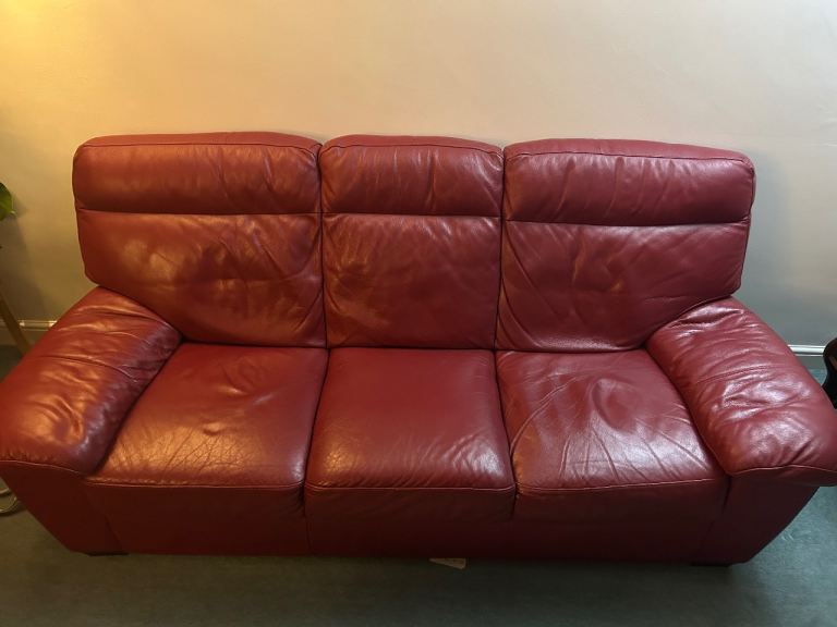 Three seater leather sofa