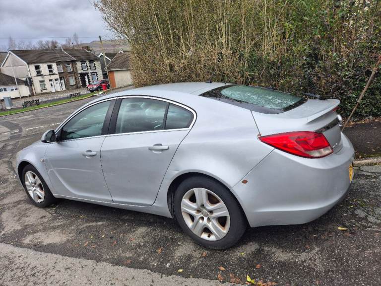 2010 Vauxhall Insignia Exclusive – NON RUNNER – Spares or Repair