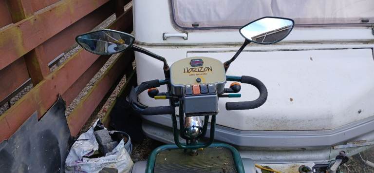 Horizon Golf Cart / Mobility Scooter 