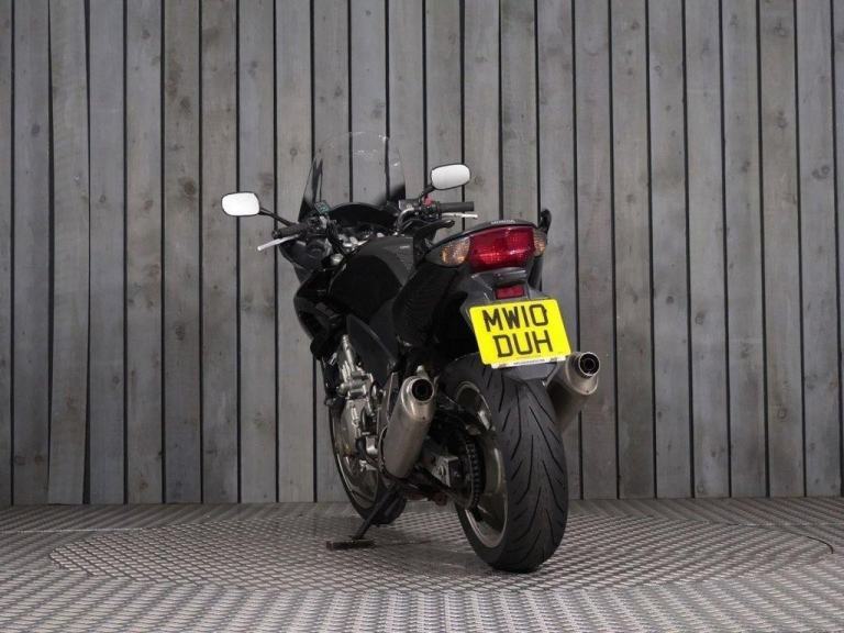 2010 10 HONDA CBF1000