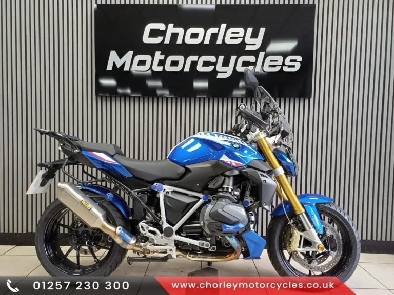 2024 BMW R1250R SE naked tourer immaculate motorbike, 1354 miles