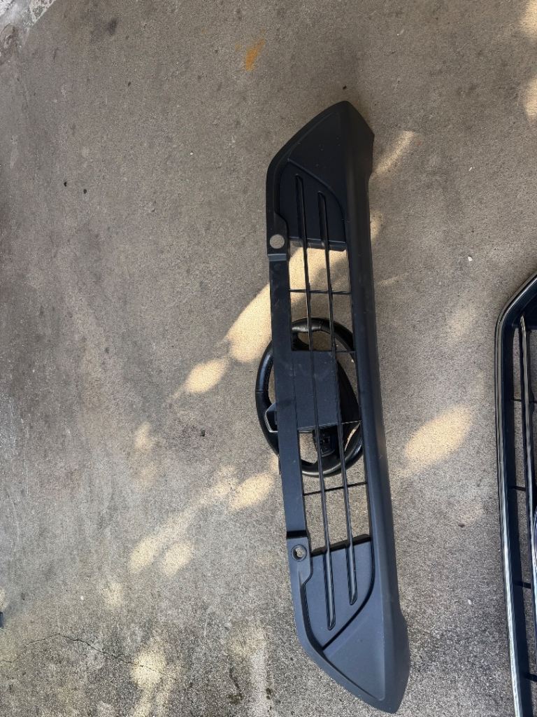 Transit custom 2018-2023 lower grill
