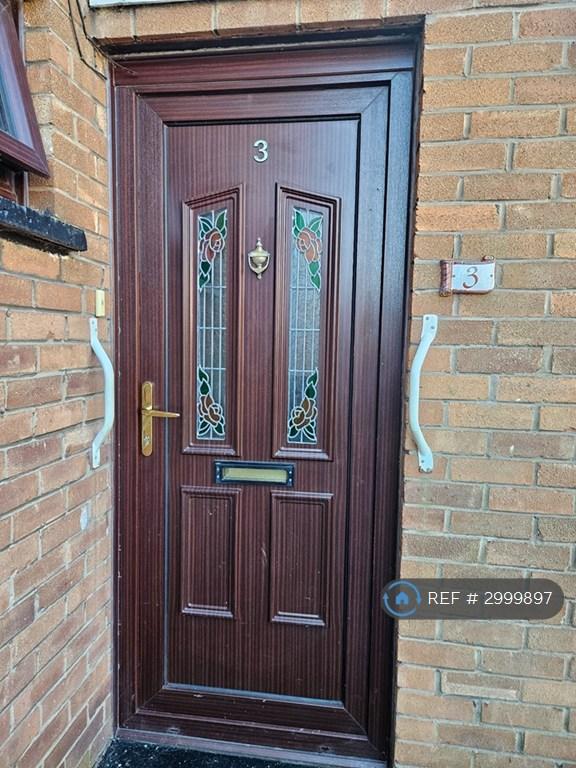 3 bedroom house in Mulgrove Walk, Manchester, M9 (3 bed) (#2999897)