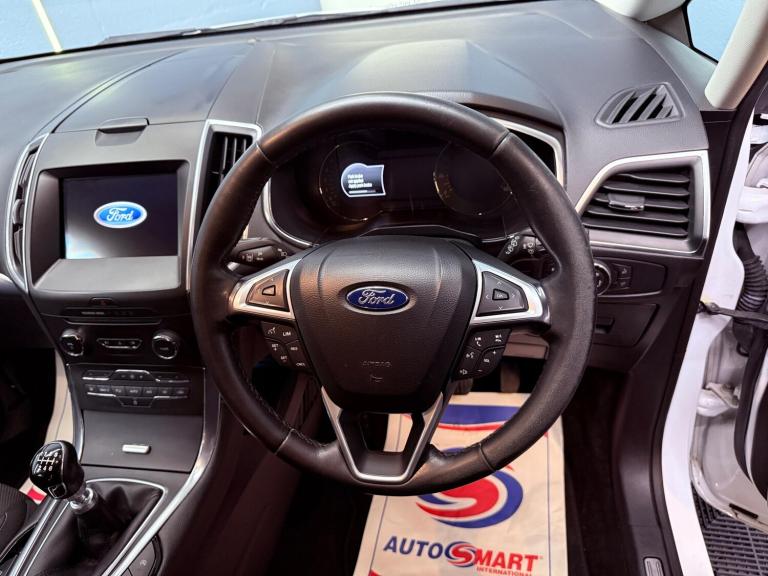 2016 Ford S-Max 1.5T EcoBoost Titanium Euro 6 (s/s) 5dr MPV Petrol Manual