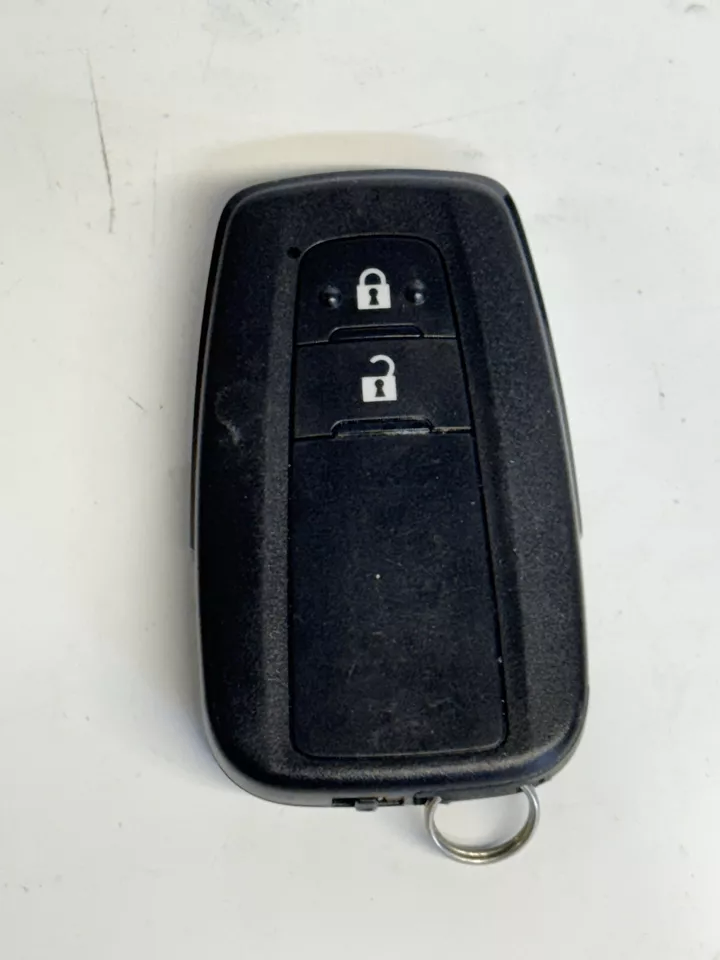 Genuine Toyota Prius 2016 - 2022 Remote Smart Key Fob (Japanese Import) Unlocked
