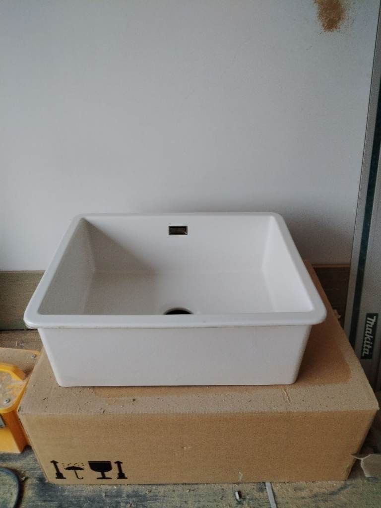 image for Ceramic kitchen sink
