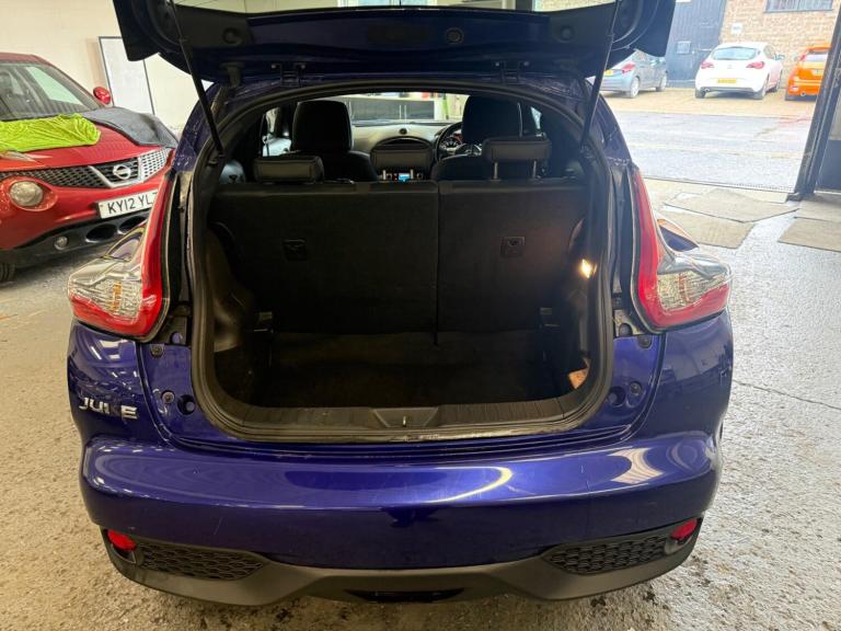 2017 Nissan Juke 1.6 N-Connecta XTRON Euro 6 5dr HATCHBACK Petrol Automatic