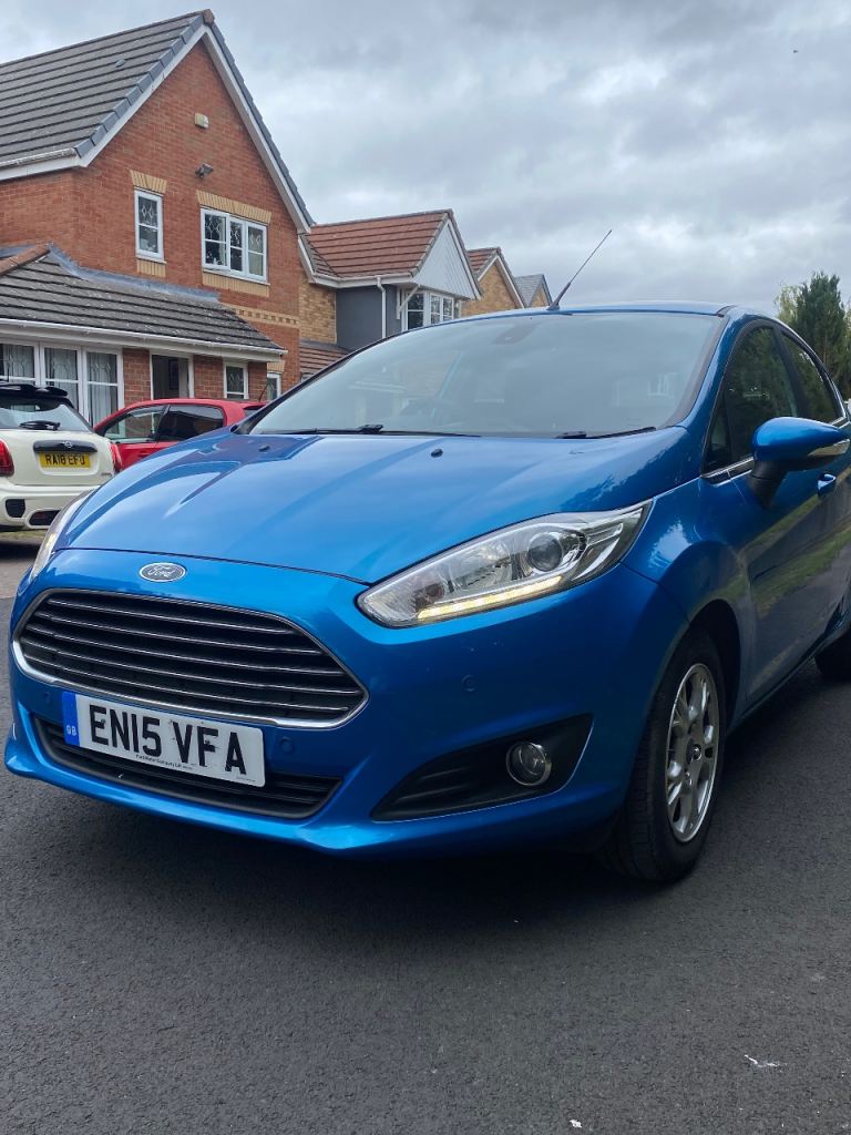 Ford, FIESTA, Hatchback, 2015, Manual, 1498 (cc), 5 doors