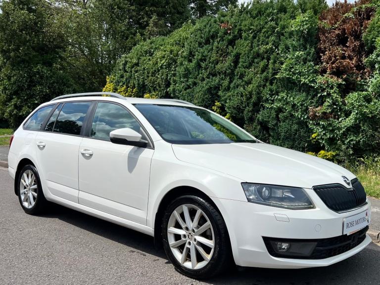 2013 Skoda Octavia 2.0 TDI CR Elegance 5dr ESTATE Diesel Manual