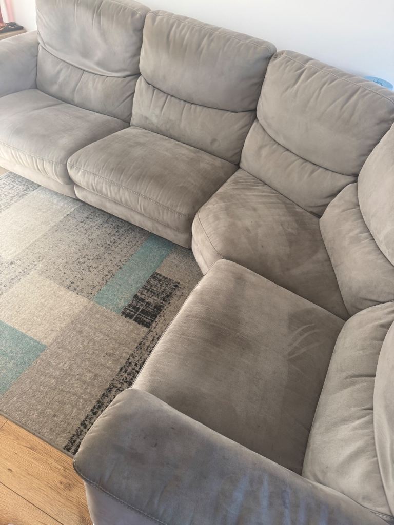 Beige Fabric Corner Sofa - Fair Condition (recliner)