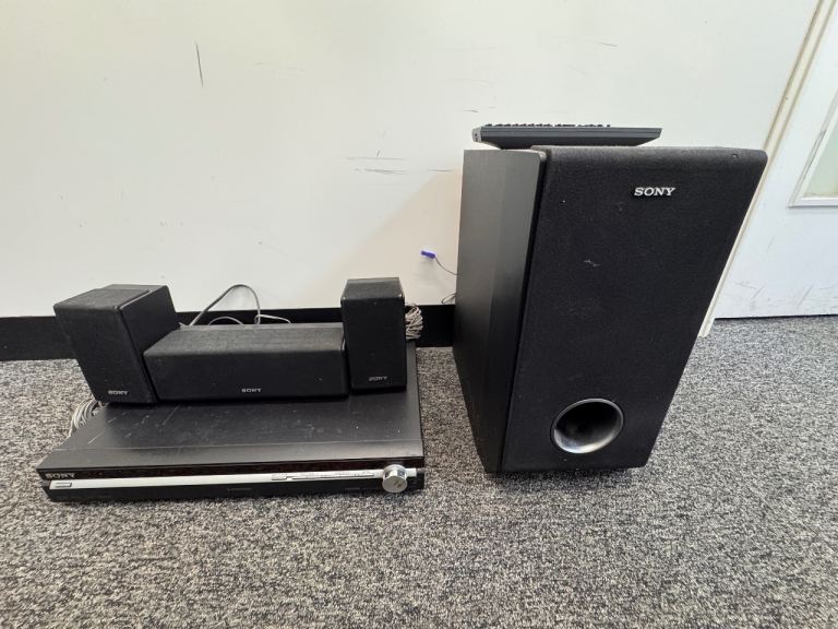 Sony Homecinema system   wired connections   with subwoofer and remote   good condition
