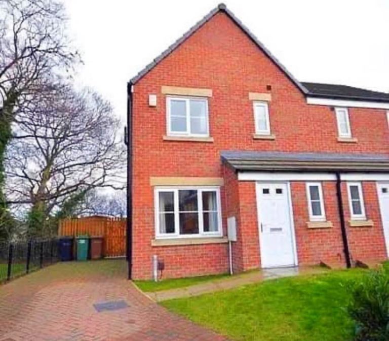 Double Room with En-Suite - Leeds 