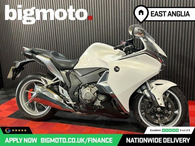 2012 61 HONDA VFR1200F  DCT     FINANCE SPECIALISTS APPLY NOW