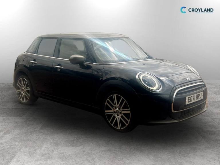 2021 MINI Hatch 1.5 Cooper Exclusive Hatchback 5dr Petrol Steptronic Euro 6 (s/s) (136 ps) Hatchb...