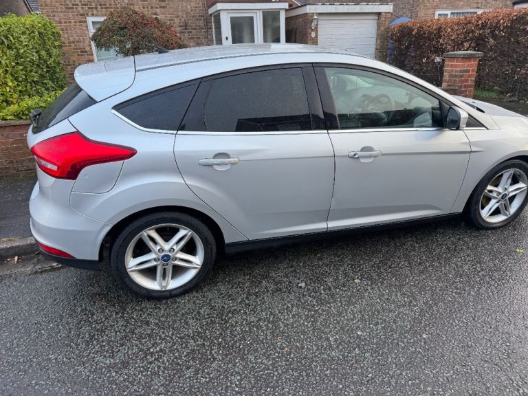 Ford, FOCUS, Hatchback, 2016, Manual, 999 (cc), 5 doors