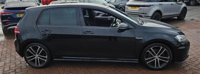 2016 Volkswagen Golf 2.0 TDI GTD 5dr ++ SAT NAV / H/SEATS / 35 TAX / ULEZ / DAB ++ HATCHBACK Dies...