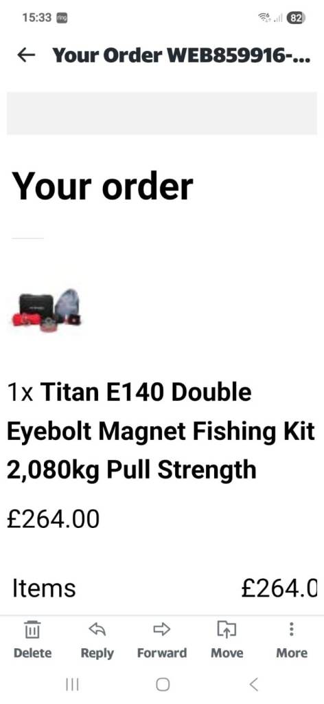 Magnet fishing 