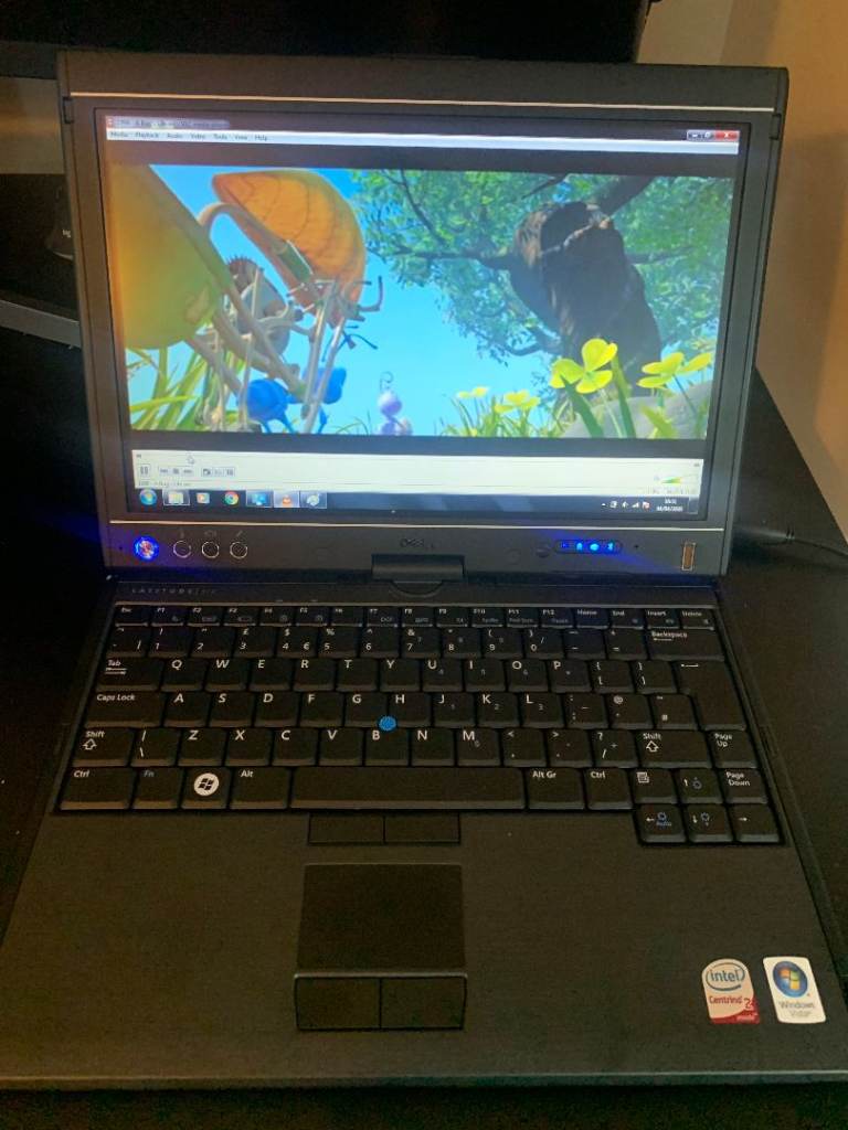 Dell Latitude XT2 Laptop with Docking Station, Stylus, Charger.