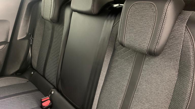 2024 Peugeot 2008 1.2 PureTech 130 Allure 5dr HATCHBACK PETROL Manual