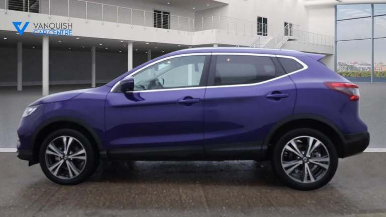 2017 Nissan Qashqai 1.6 dCi N-Connecta 5dr HATCHBACK DIESEL Manual
