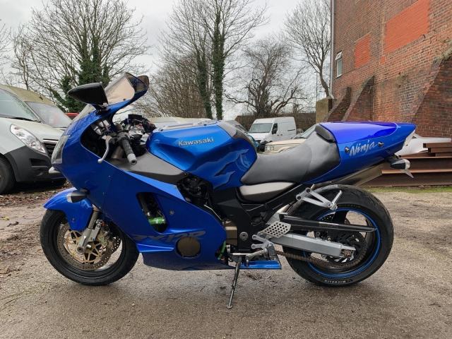Kawasaki ZX12R NINJA (EARLY 178 BHP FULL POWER VERSION) PX ZZR1400