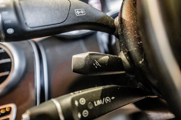 2016 Mercedes-Benz C Class 2.1 C220d AMG Line (Premium Plus) Coupe 2dr Diesel G-Tronic+ Euro 6 (s...