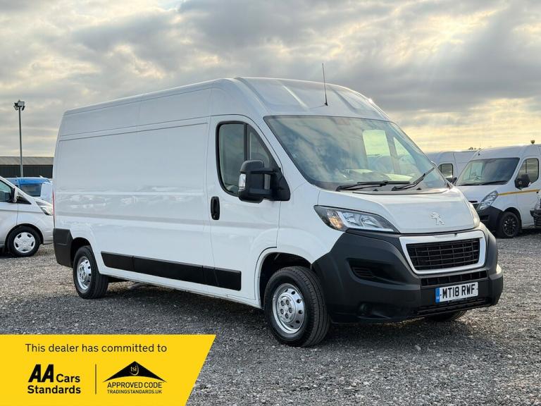 2018 Peugeot Boxer 2.0 BlueHDi H2 Professional Van 130ps PANEL VAN DIESEL Manual