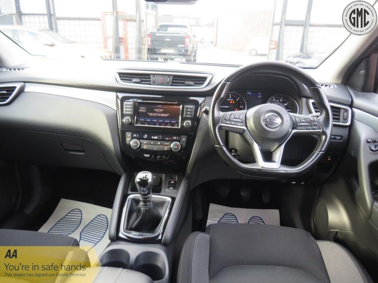 NISSAN QASHQAI 1.5 dCi N-Connecta Full Service History, Satnav 2019