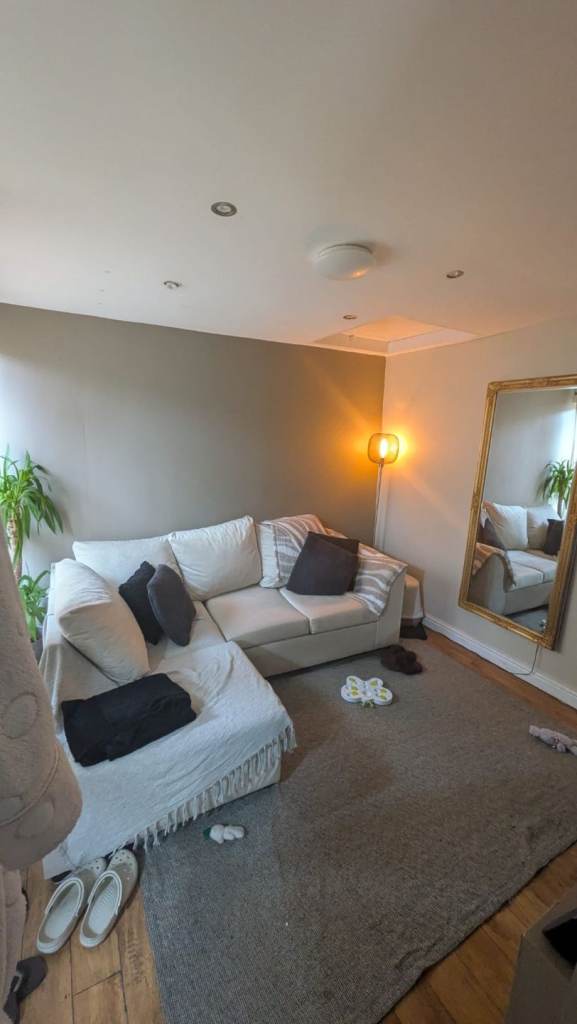 1 Bed House/ bungalow/ cottage to let rent Bradford 