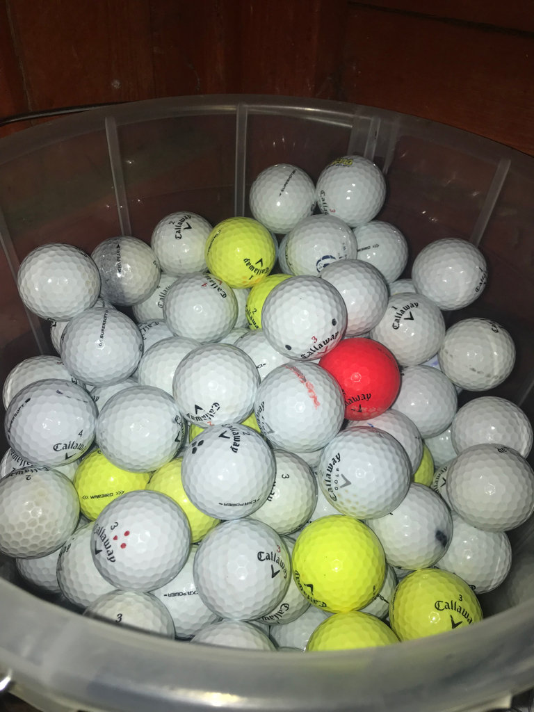 100 mix lot golf balls lot 1