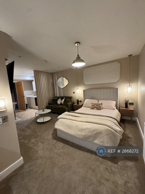 Studio flat in Sudbury Street, Derby, DE1 (#2868272)