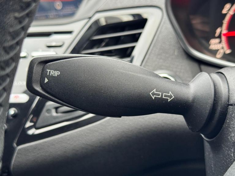 2015 Ford Fiesta 1.6 EcoBoost ST-3 3dr HATCHBACK PETROL Manual