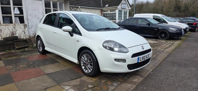 2012 Fiat Punto 1.4 GBT 5dr HATCHBACK Petrol Manual