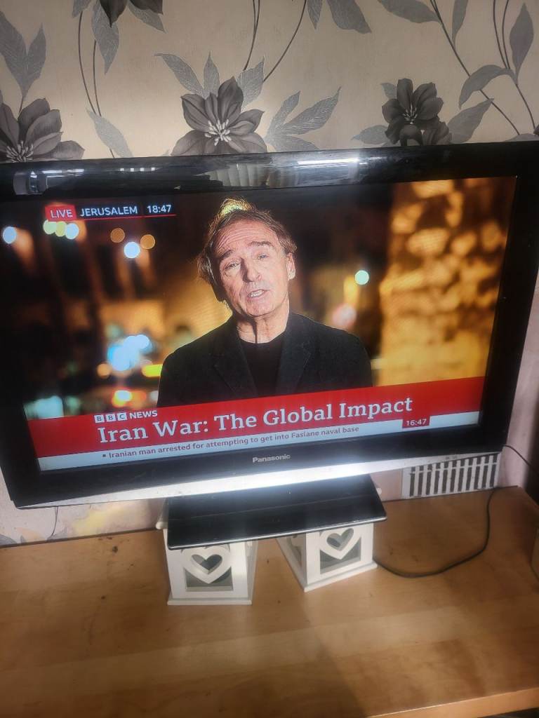 37inch flatscreen tv