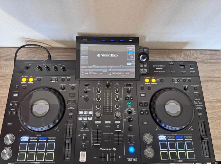 Pioneer DJ XDJ-RX3 All-in-One DJ System – As New