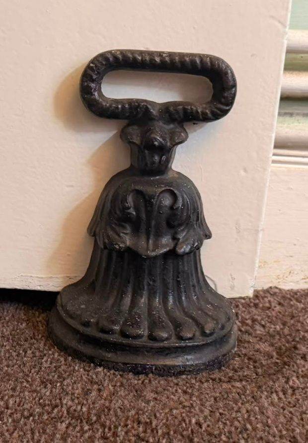 Balck iron kenderick & sons doorstop 