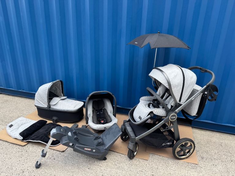 Oyster 3 Full Stroller Pram Travel System with Car Seat