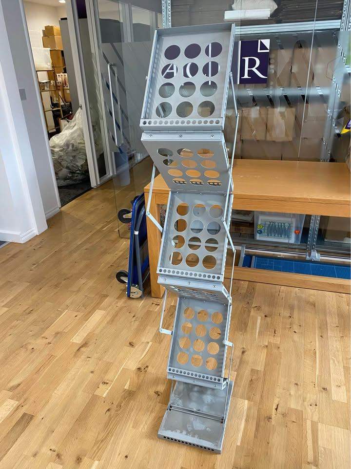 Sturdy Magazine Rack