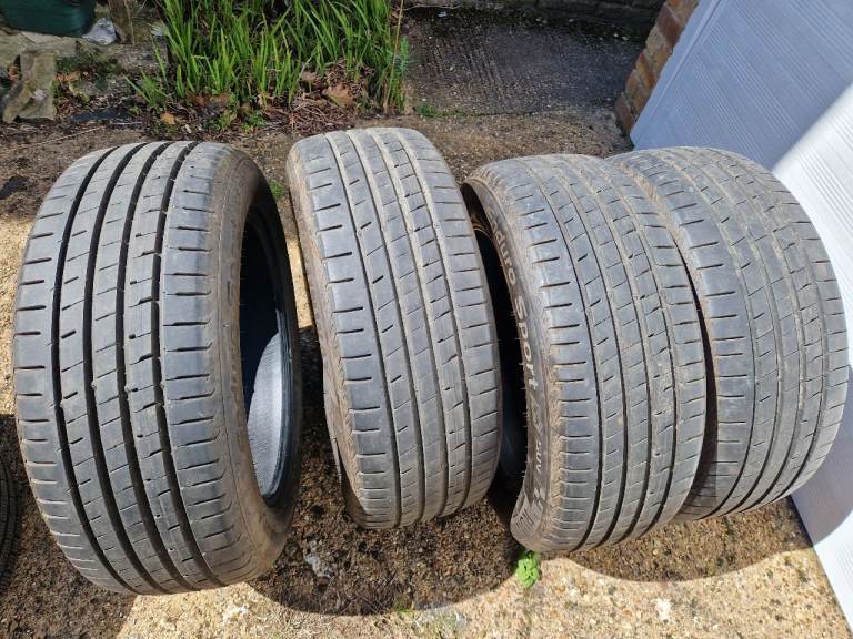 4x 235/55R19 105W XL Runway Enduro Sport SUV tyres - Audi Q5 - RRP £400