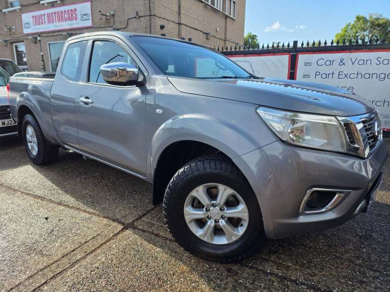 2016 Nissan Navara King Cab Pick Up Acenta 2.3dCi 160 4WD PICK UP DIESEL Manual