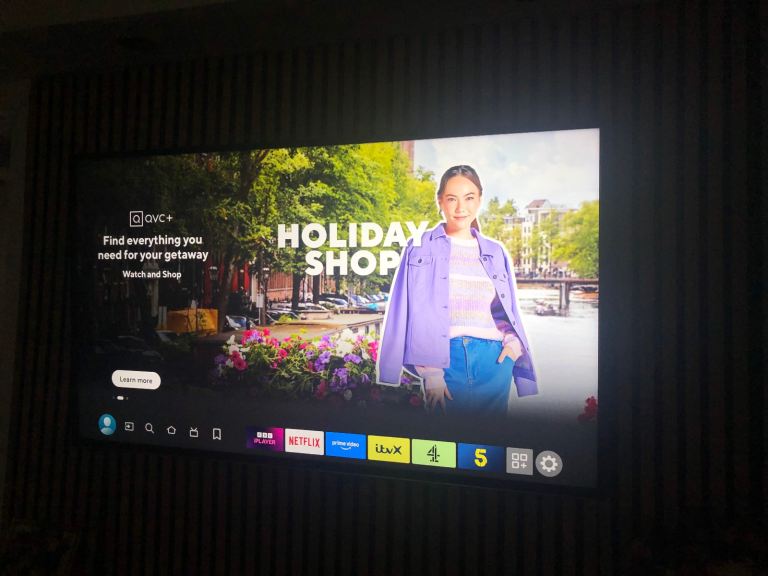 55inch smart tv, Alexa compatible 