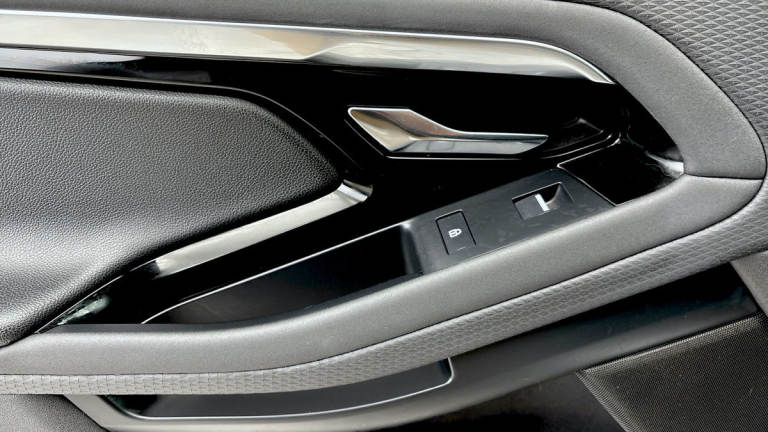 2022 Land Rover Range Rover Evoque 2.0 D200 MHEV Edition SUV 5dr Diesel Auto 4WD Euro 6 (s/s) (20...