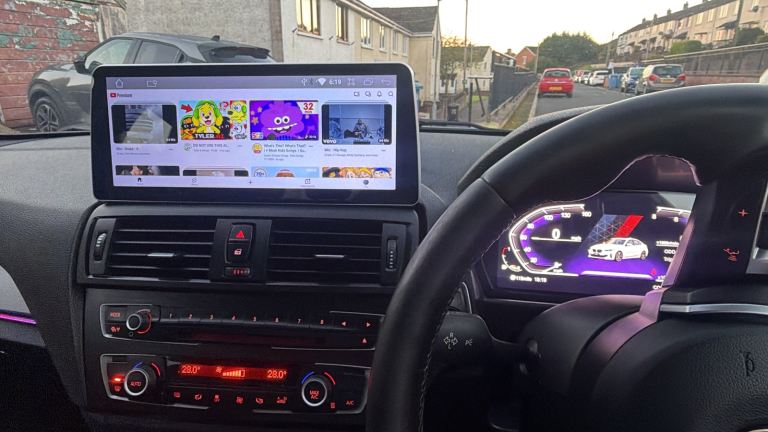 BMW 118D M SPORT UPGRADED DIGTAL DASH & SCREEN CUSTOMISED FULLY SERVICED AMBIENT LIGHTS CHEAP TAX 35