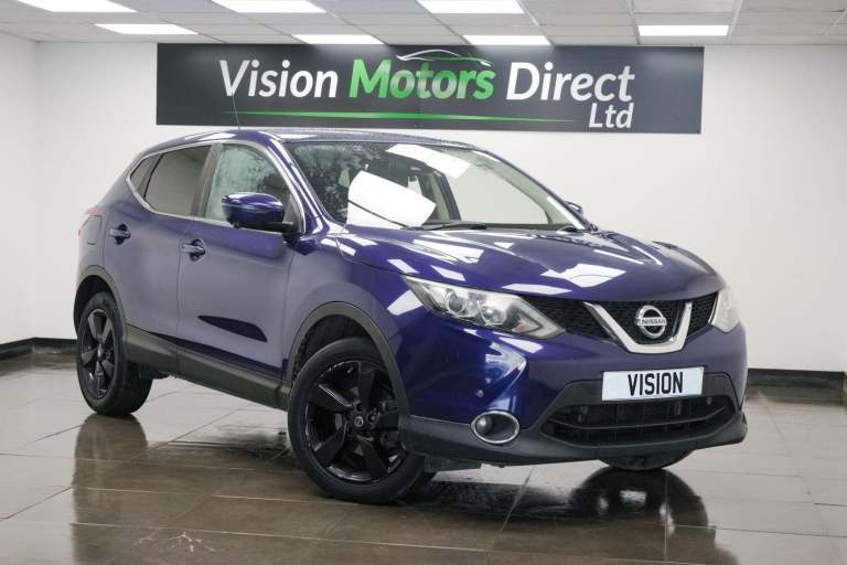 2015 Nissan Qashqai 1.2 DiG-T N-Tec 5dr HATCHBACK PETROL Manual