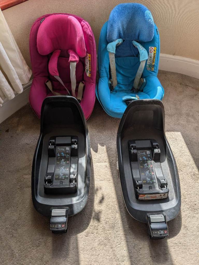 Maxi-Cosi 2WayFix ISOFIX and seat (pink or blue)