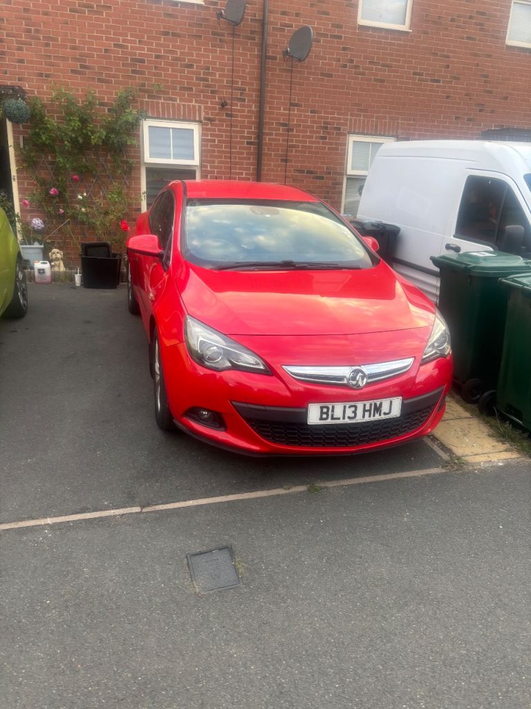 Vauxhall, ASTRA GTC, Hatchback, 2013, Manual, 1364 (cc), 3 doors
