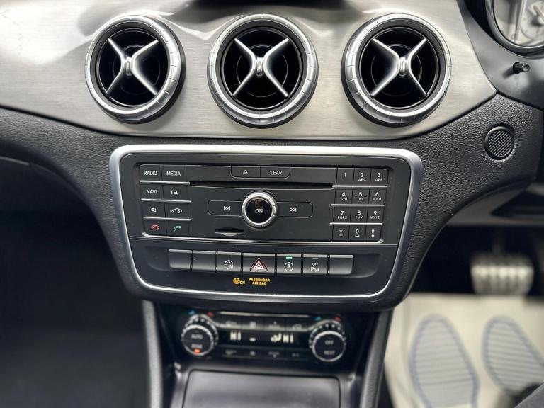 2015 Mercedes-Benz CLA 2.1 CLA220 CDI AMG Sport Coupe 7G-DCT Euro 6 (s/s) 4dr SALOON Diesel Autom...