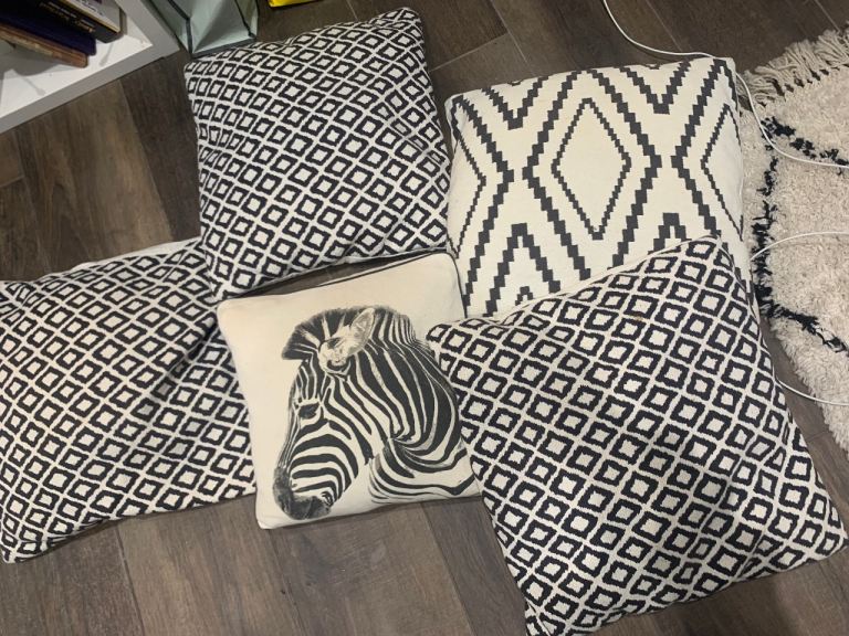 Cushions H&M home