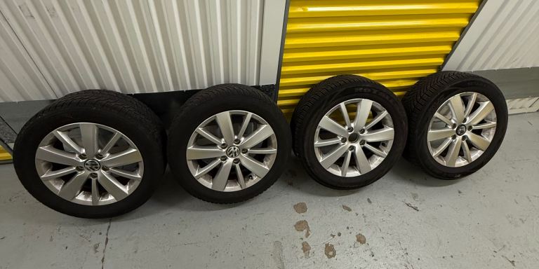 VW Volkswagen Golf MK6 Set of 4 16” Alloy Wheels with Tyres 5K0601025S