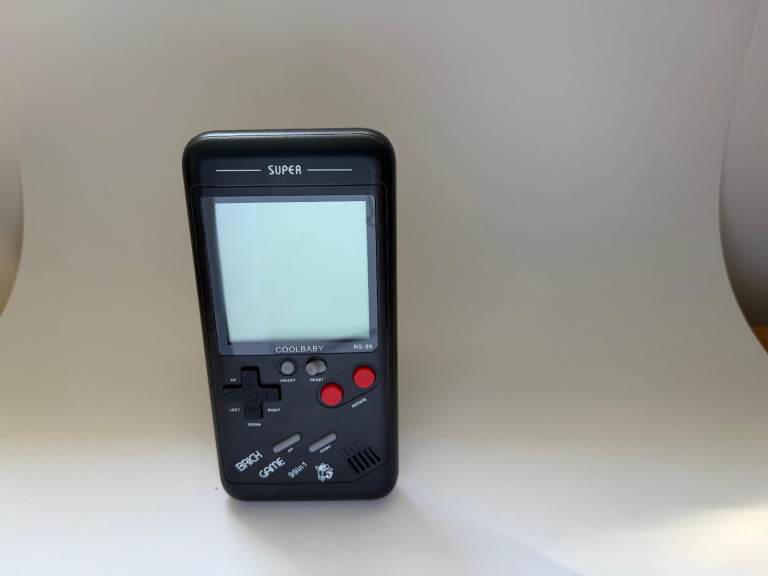 COOLBABY RS-88 Handheld Retro Gaming Console – Great Condition